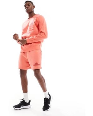 Nike Club French Terry Shorts With Logo - Red