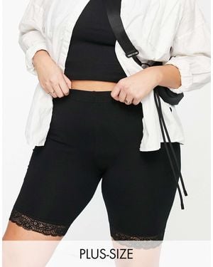 Vero Moda legging Shorts With Lace Detail - Black