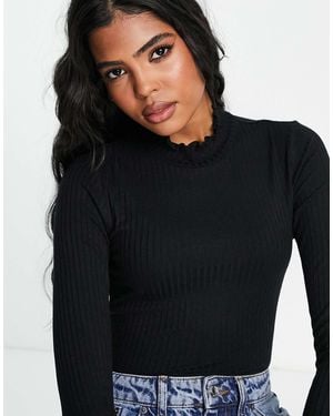 Jdy High Neck Lettuce Edge Top - Black