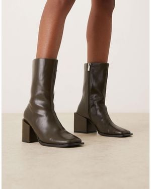 Glamorous Block Heel Square Toe Boots - Natural