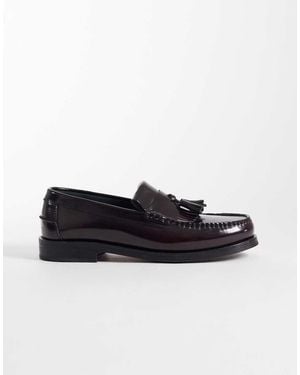 Walk London Dalston Fringe Tassel Loafer - Red