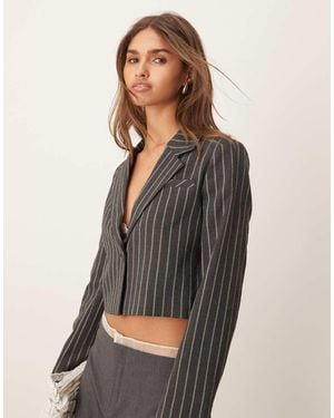 New Look Cropped Blazer - Grey