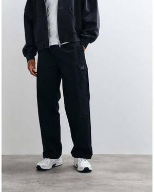 New Balance Woven Cargo Pant - Red