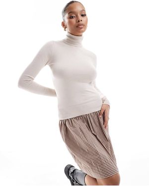 Stradivarius Roll Neck Jumper - White