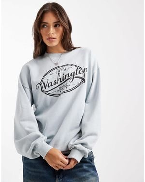 Daisy Street Graphic Sweatshirt - Gray