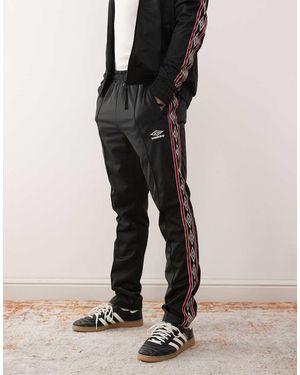 Umbro Pantalones De Chándal Negros Con Detalle De Cinta De