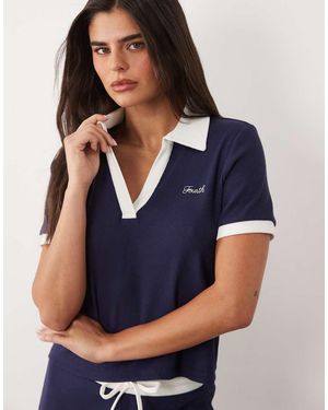 4th & Reckless Geribbelde Polotop Van Katoen Met Logo Op De Voorkant, Kraagje En Contrasterende Rand - Blauw