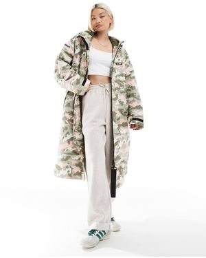 Superdry – bademantel aus wasserfestem material - Weiß