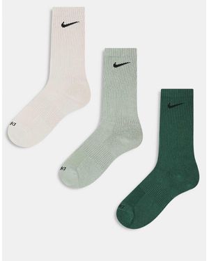 Nike – everyday plus cushioned – 3er-pack crew-socken - Grün