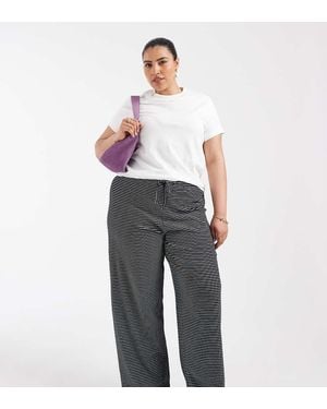 ONLY Gestreepte Broek Met Elastische Taille - Grijs