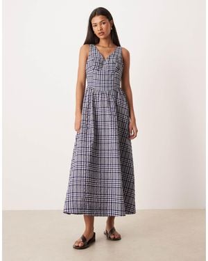 ASOS Waisted V Neck Maxi Dress With Seaming Details - Multicolor