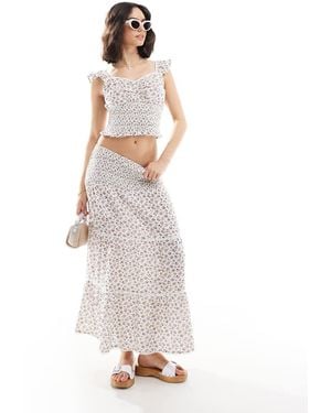 Wednesday's Girl Chintzy Floral Tiered Midaxi Skirt - White