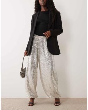 ASOS Doorschijnende Broek Met Lovertjes En Ballonpijpen - Metallic