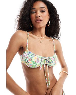 Kulani Kinis Top De Bikini Fruncido Con Aros Desert Disco De X Lexi Hidalgo - Rojo