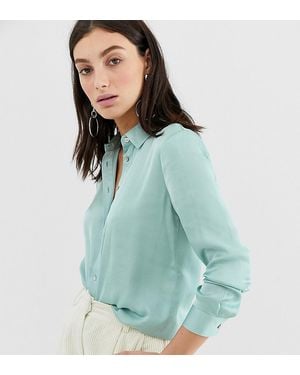 Stradivarius Camisa extragrande de satén en color aguamarina - Azul