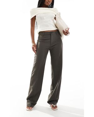 Pull&Bear Pantaloni A Vita Alta Dritti Scuro - Rosso