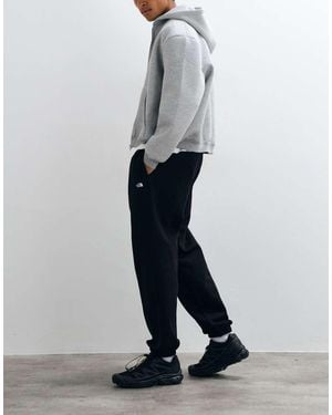 The North Face Essential Simple Dome Relaxed Trousers - White