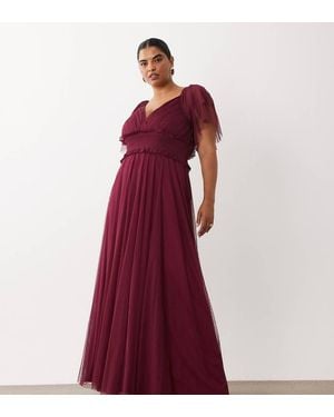 Lace & Beads Plus Vestido Maxi De Dama De Honor Con Cintura Fruncida, Cuello De Pico, Malla Y Mangas Cortas Vaporosas En-Rojo