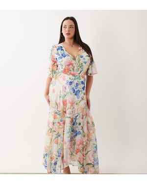 Hope & Ivy Plus Vestido Largo Blanco Cruzado Con Estampado Floral Y Detalle De Lazada De - Azul