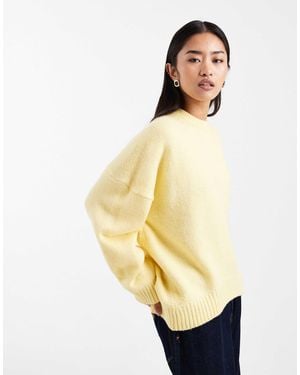 ASOS Oversized Crew Neck Sweater With Curved Hem - Yellow