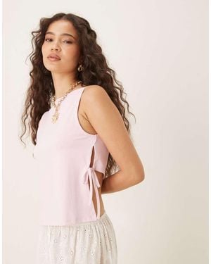 ASOS Top Rosa Pastel Sin Mangas Con Parte Trasera Recortada De Poliamida De