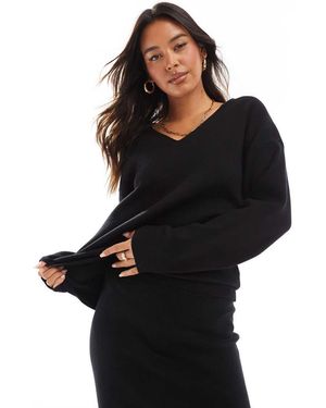 Object Jersey Estructurado Con Cuello De Pico De (Parte De Un Conjunto) - Negro