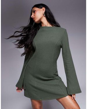 ASOS Vestito Corto Morbidissimo Kaki Con Scollo Alto, Corpino Aderente E Gonna Svasata - Verde
