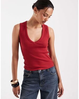 ASOS Ribbed V Neck Vest - Red
