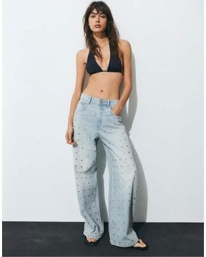 Pull&Bear baggy Jeans With Studs - White