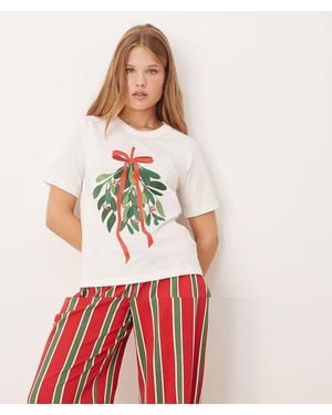 Threadbare Short Sleeve Mistletoe Print Pyjamas With Stripe Trouser - White