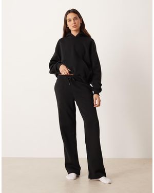 Gina Tricot Joggers Negros De Pernera Recta Suelta De (Parte De Un Conjunto)