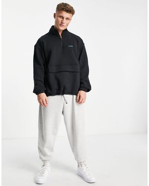 Levi's 1/4 Zip Logo Sweatshirt - Black
