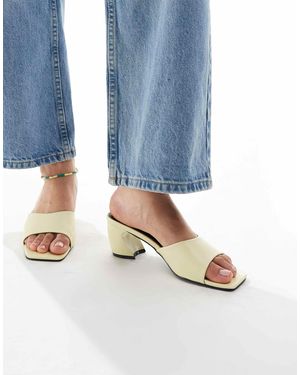 Raid Saanvi - mules à talon carré - beurre - Bleu