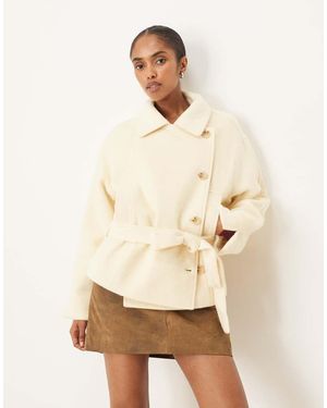 ASOS Gabardina Corta Amarillo Crema Con Cinturón De Mezcla De Lana De - Neutro