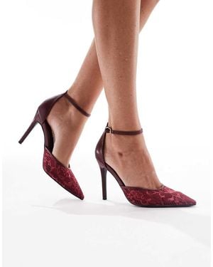 Glamorous Zapatos Rojo De Tacón Destalonados Con Detalle De Encaje De
