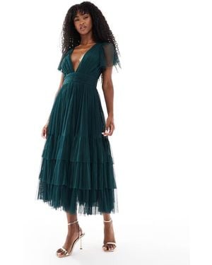 LACE & BEADS Bridesmaid Madison Midi Dress - Blue