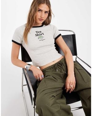 Levi's Cropped Tee With Graphic Print - Grey