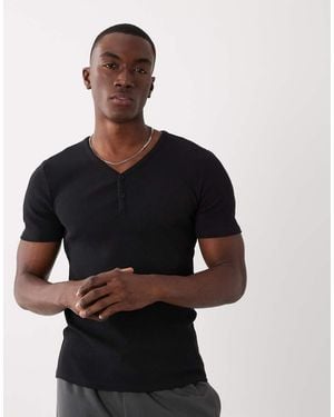 ASOS Muscle Fit T-Shirt With Henley Neck - Black