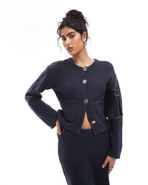 4th & Reckless Gilet d'ensemble en maille texturée avec boutons dorés et poches - Bleu