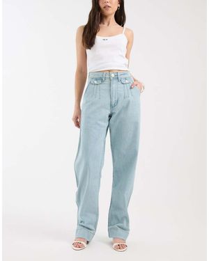 Wrangler Vaqueros De Pernera Barrel Con Lavado Azul Claro De