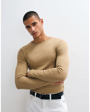 ASOS Essentials Muscle Fit Long Sleeve T-shirt - Natural
