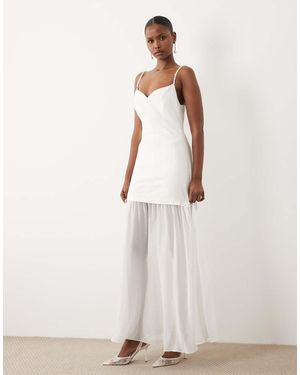 Forever New Vestido Largo Blanco Cerámica De Mezcla De Lino Con Tirantes Finos Con Perlas Y Falda De Malla - Neutro