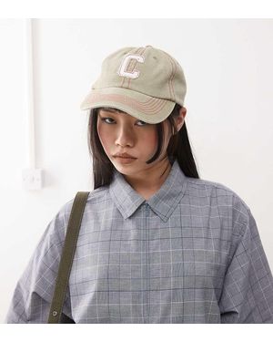 Collusion Gorra Con Aplicación De La Letra A De - Gris