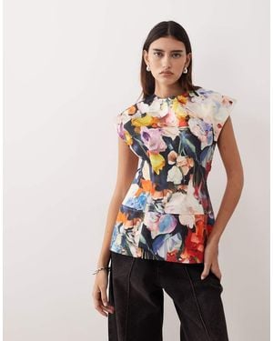 ARRANGE Premium Sleeveless Longline Top - White