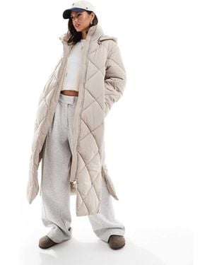 Miss Selfridge Piumino Lungo Trapuntato Color Fungo Con Cappuccio - Bianco
