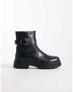 SEQWL Wide Fit Perth Chunky Buckle Detail Boots - Black