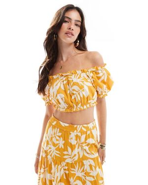 New Look Crop Top A Fascia Con Stampa Di Foglie - Metallizzato