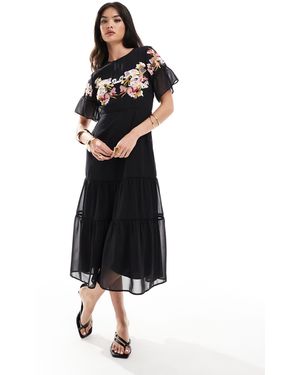 Hope & Ivy 2 In 1 Maxi Dress With Embroidery In - Black
