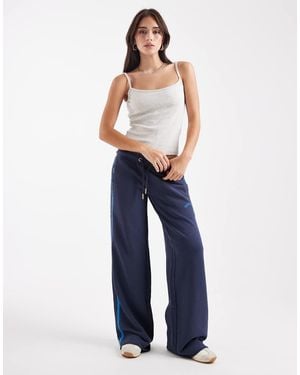 Superdry Athletic Essentials Logo Straight Joggers - Blue