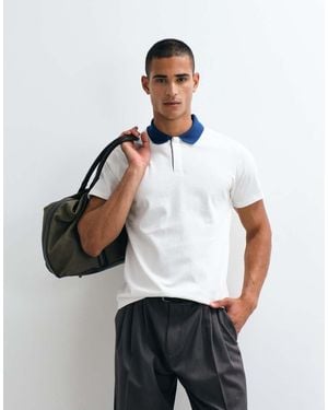 ASOS Polo De Corte Regular Y Tejido Grueso Con Cuello En Contraste En Crema-Blanco